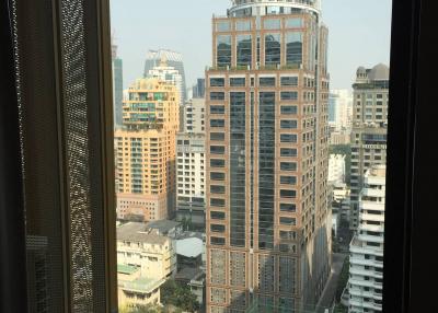 1-BR Condo at Hansar Bangkok Hotel near BTS Ratchadamri (ID 438761)