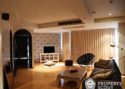 1-BR Condo at Wittayu Complex near BTS Phloen Chit