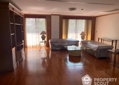 2-BR Apt. near BTS Chong Nonsi