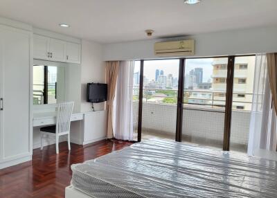 For RENT : Richmond Palace / 3 Bedroom / 2 Bathrooms / 144 sqm / 60000 THB [10883695]