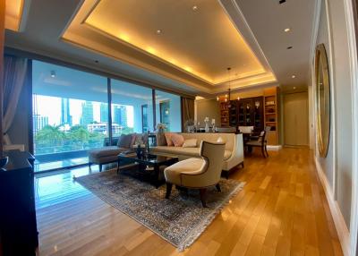 For SALE : The Marvel Residence Thonglor 5 / 3 Bedroom / 4 Bathrooms / 237 sqm / 69000000 THB [10883768]
