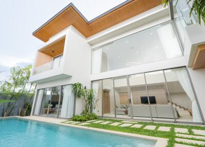 Two-story pool villas all with 3 bedroom