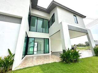 House for sale 6.9 Million Baht