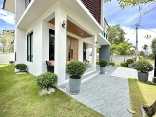 House for sale 7.99 Million Baht