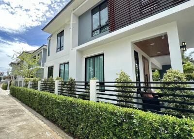 House for sale 7.99 Million Baht