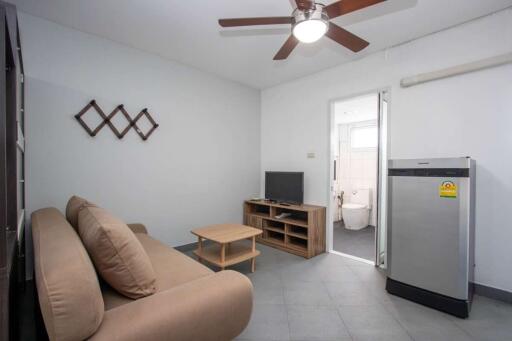 Affordable Studio Room for rent : City View Condo near Tha Phae Gate