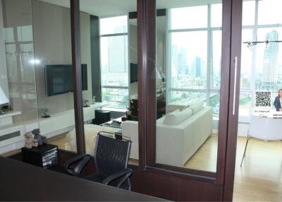 1 Bedroom for sale at Chao Phraya River View, near BTS