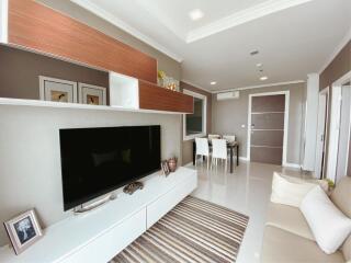 Brand New 2 bedrooms Condominium for Sale near 2 lines of Sky Train with special promotion !