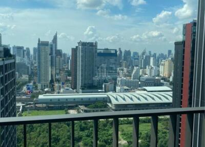 For Rent 1 Bed Condo Life Asoke Rama 9 Only 500m from MRT Phra Ram 9