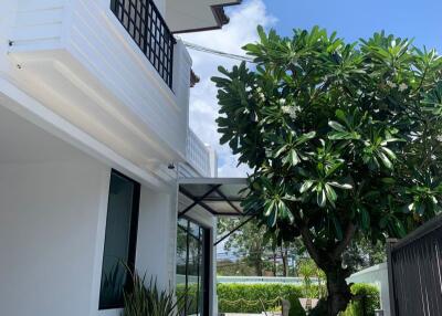 Baan Pool Villa Near Jomtien Beach, Pattaya special price