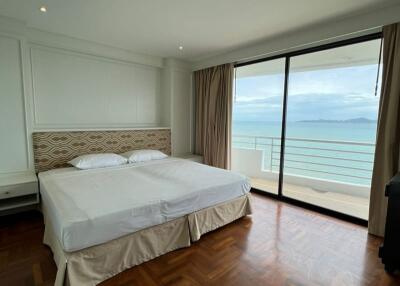 Sale, rent, condo, golden location, sea view room, special price Royal Cliff Pattaya