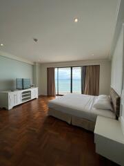 Sale, rent, condo, golden location, sea view room, special price Royal Cliff Pattaya