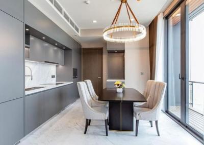 Condo sales price below market Luxury condo in the heart of Thonglor The Monument Thonglor, Bangkok