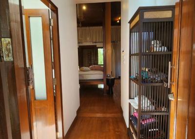 Thai modern style house Contemporary style, Phu Thara Pattaya, less than 20 minutes from Pattaya, special price.