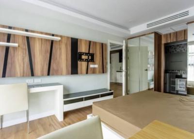 ห้องสวยพร้อมเข้าอยู่ ราคาสุดพิเศษ Dusit Grand Park Condominium