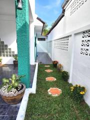 Single sale, ready to move in, special price, Pattaya Rung Rueng Village