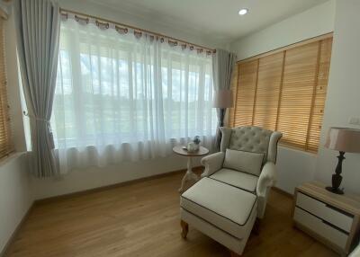 Urgent sale, beautiful house by the sea, can receive the sea breeze every day, Na Jomtien, Sattahip, Chonburi