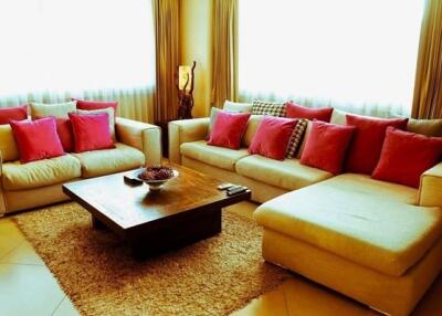 Condo for sale at a special price Beautiful room, ready to move in, Nova Atrium, Pattaya City