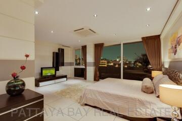 Sombat Condo View Penthouse Pattaya for Sale