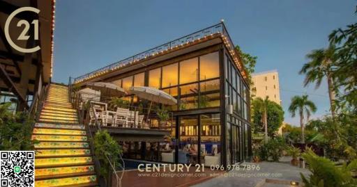 Another beautiful beachside modern loft style restaurant in Pattaya. There is a bridge over the canal for taking cool photos