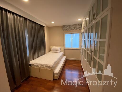 4 Bedrooms House For Sale in Grand Bangkok Boulevard Rama 9-Srinakarin