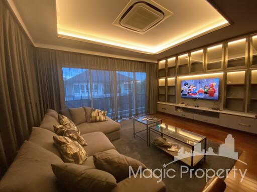 4 Bedrooms House For Sale in Grand Bangkok Boulevard Rama 9-Srinakarin