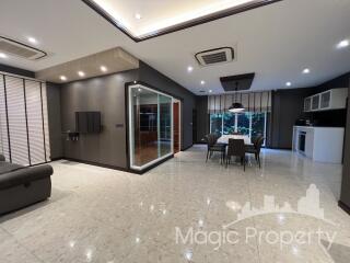 4 Bedrooms House For Sale in Grand Bangkok Boulevard Rama 9-Srinakarin