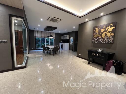 4 Bedrooms House For Sale in Grand Bangkok Boulevard Rama 9-Srinakarin