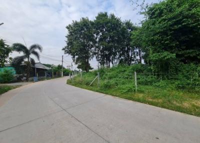 Land for sale in Mabprachan Basin Near the edge of Mabprachan Basin, Pattaya