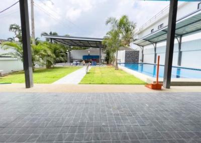 Urgent sale, house with rent, single house with swimming pool Nateekan Park View Near Mab Pachan Reservoir, Pattaya