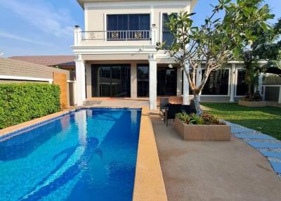 2-storey pool villa with a large swimming pool. near the railroad Nong Prue, near Pa Boon Kitchen 2