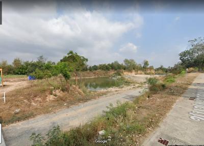 Beautiful plot of land for sale, good price, Si Rat, Chonburi