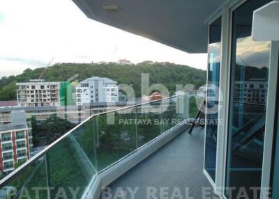 The Cliff Condominium for Sale at Pratumnak