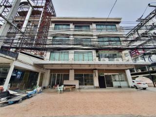 Commercial building, golden location, special price, Pattaya Second Road