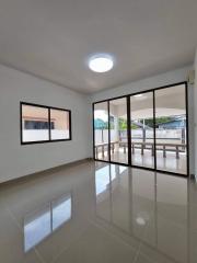 Urgent sale, detached house, 3 bedrooms, 2 bathrooms, Huay Yai, Huay Yai, Pattaya.