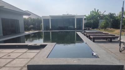 Big house for sale, large area with private pool, Huay Yai, Pattaya.