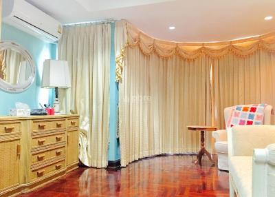 Royal Belleview Penthouse Townhouse Cosy Beach Pratumnak