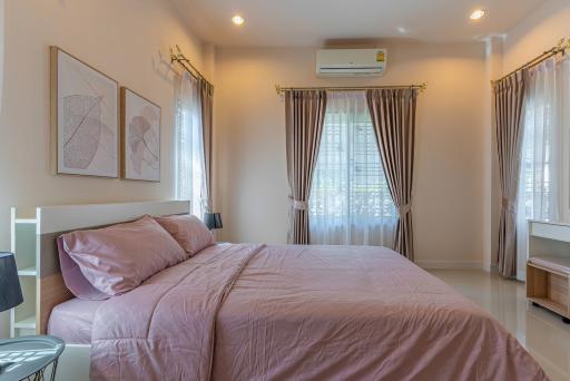 Sale, rent, beautiful house in the project near The Regent International School, Sensiri, Nong Pla Lai, Bang Lamung.