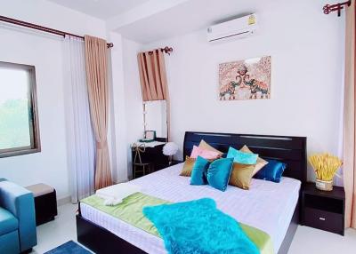 4 bedroom, 3 bath pool villa house for sale, special price, Baan Dusit, Pattaya.