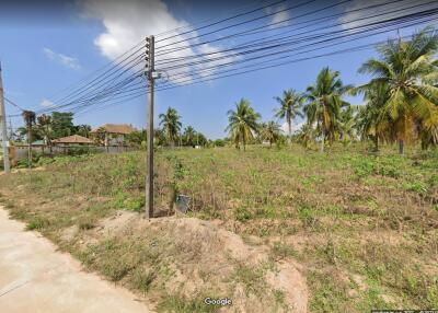 Land for sale with a view of Mabprachan Reservoir. Beautiful plot, good atmosphere, Mabprachan, Bang Lamung, Chonburi