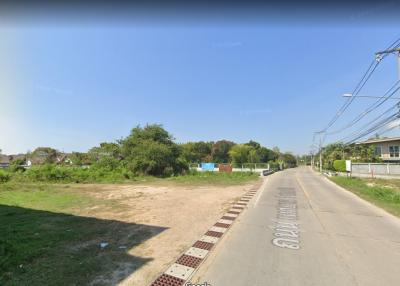 Beautiful plot of land for sale, in front of Huay Yai Road, Bang Lamung, Chonburi.