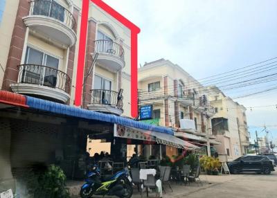 ขายตึกพร้อมทำธุรกิจใจกลางเมืองบางเสร่ สัตหีบ ชลบุรี