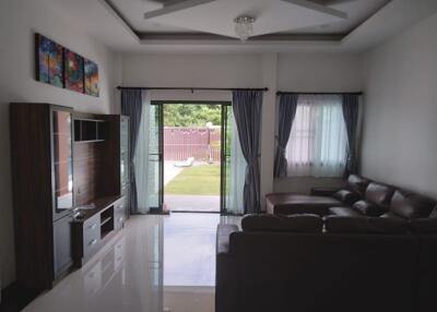 Baan Pool Villa with a bunch of free stuff quiet Convenient in every journey, Bang Saray, Sattahip