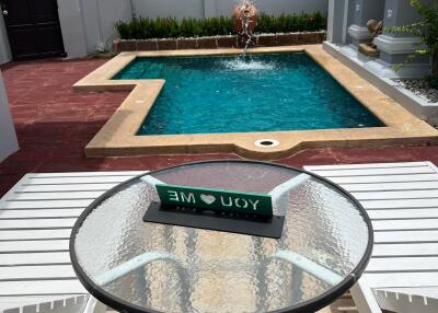 Pool villa for sale near the sea, Na Jomtien, Pattaya, special price