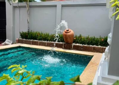 Pool villa for sale near the sea, Na Jomtien, Pattaya, special price