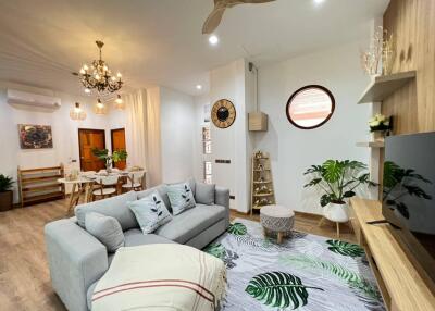 New renovated house Beautiful, minimalist style, true mochi