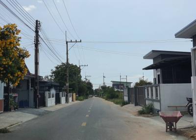 Land For sale seperate plot. in Nong Pla Lai, Pattaya.