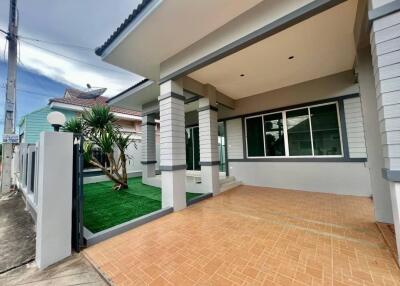 Installment house directly with owner, down payment 150,000 baht, you can move in, Nong Pla Lai, Pattaya.
