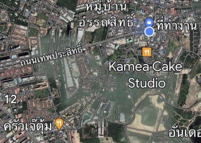 Land for sale in the heart of Pattaya, about 10 minutes drive to the sea, Soi Thepprasit.