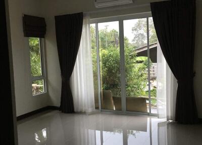 House and land for sale Big house, wide area, Soi Na Jomtien, Pattaya